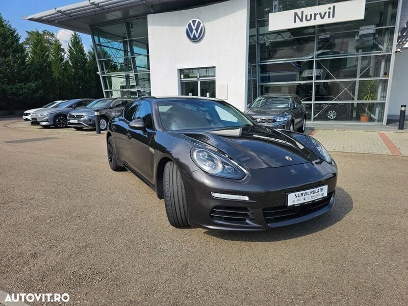 Gri Utilizat 2014 Porsche Panamera Berlinǎ | 27.500 EUR - Imagine 1/4