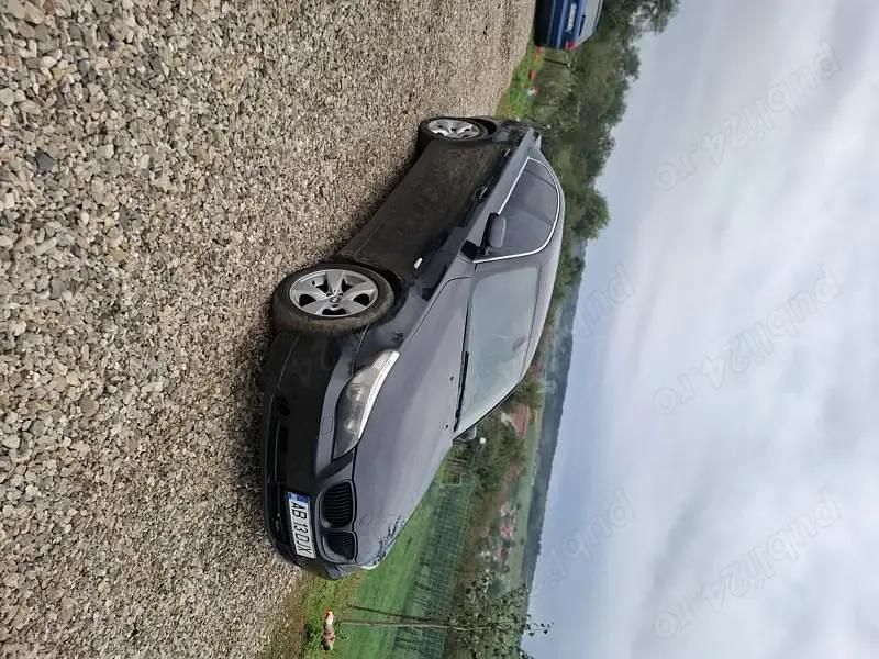 Utilizat 2006 BMW 520 Berlinǎ | 2.800 EUR (Super Preț) - Imagine 1/4