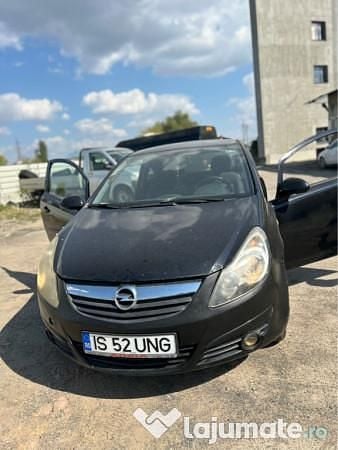 Negru Utilizat 2008 Opel Corsa | 1.200 EUR (Super Preț) - Imagine 1/4