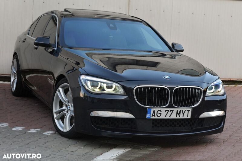 Albastru Utilizat 2013 BMW 750 Berlinǎ | 16.990 EUR - Imagine 1/4