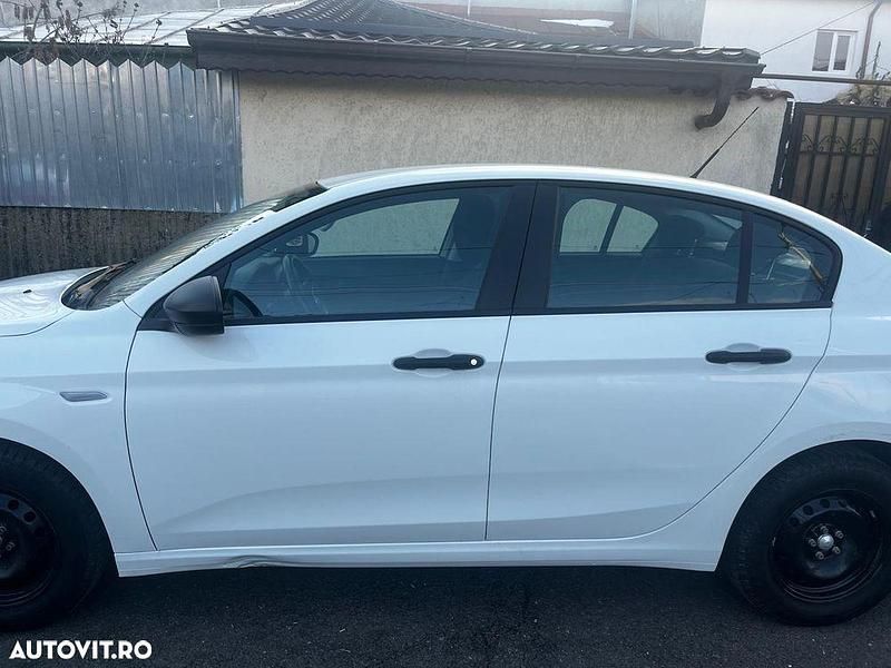 Second-hand Fiat Tipo Lounge 95 CP (69 kW) 2019 Culoarealb Berlinǎ