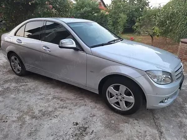 Gri Utilizat 2007 Mercedes C180 Berlinǎ | 4.950 EUR (Preț bun) - Imagine 1/4