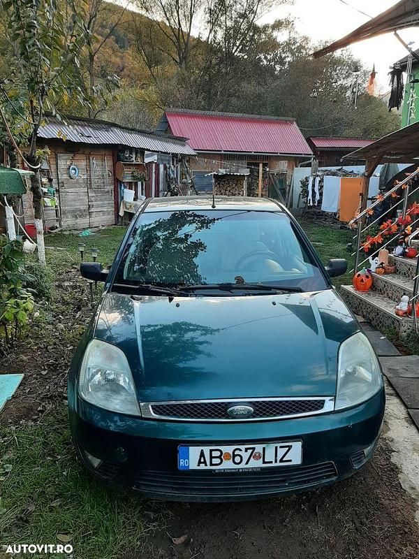 Culoareverde Utilizat 2002 Ford Fiesta Ghia | 990 EUR (Preț OK) - Imagine 1/4