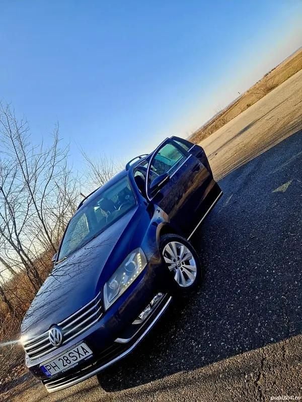 Albastru Utilizat 2012 VW Passat Berlinǎ | 5.800 EUR (Preț OK) - Imagine 1/4