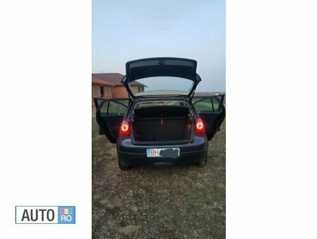 Utilizat 2005 VW Golf IV Hatchback | 3.050 EUR (Puțin scump) - Imagine 1/4