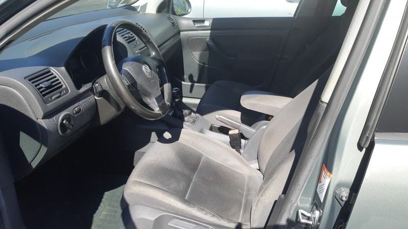 Second-hand VW Golf V Trendline 105 CP (77 kW) 2007 Hatchback