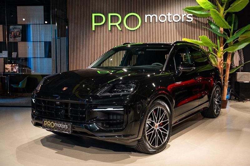 Utilizat 2025 Porsche Cayenne GTS SUV | 154.927 EUR - Imagine 1/1