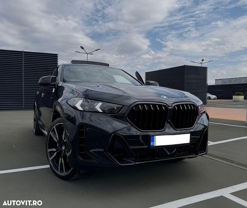 Culoarenegru Utilizat 2024 BMW X6 M Sport SUV | 89.800 EUR (Preț OK) - Imagine 1/4