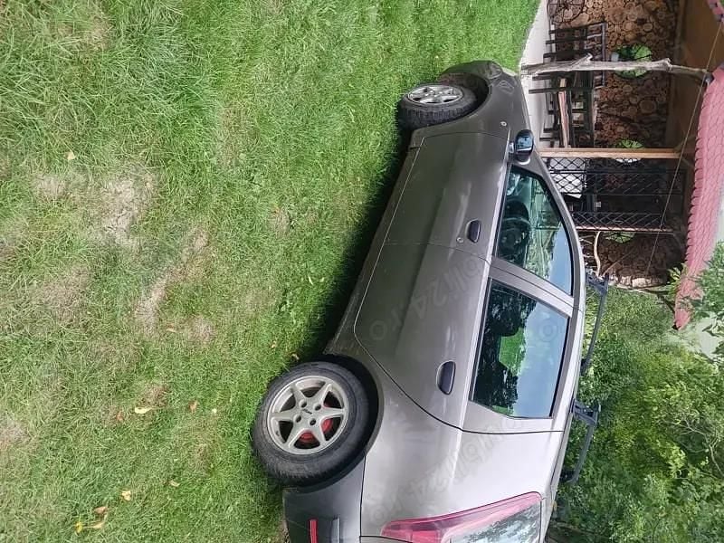 Utilizat 2006 Fiat Punto Hatchback | 1.100 EUR - Imagine 1/4