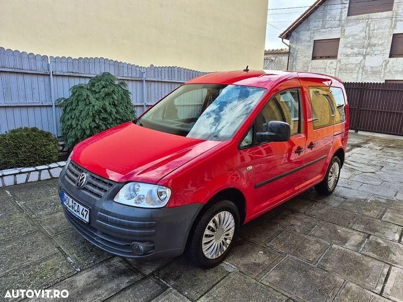 Second-hand VW Caddy Team 105 CP (77 kW) 2007 Culoarerosu Monovolum