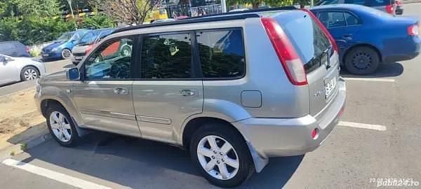 Utilizat 2007 Nissan X-Trail SUV | 2.200 EUR - Imagine 1/4