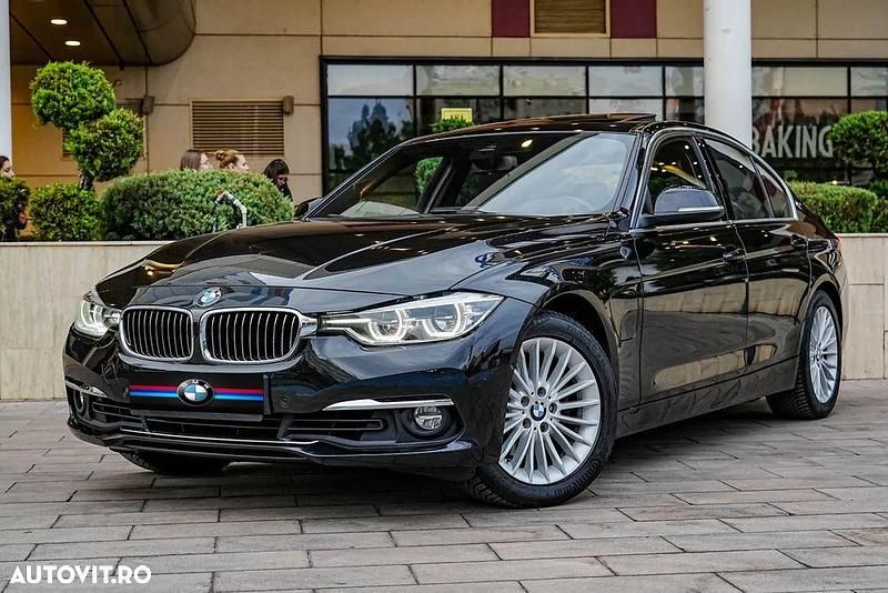 Negru Utilizat 2016 BMW 330e iPerformance Berlinǎ | 16.490 EUR (Puțin scump) - Imagine 1/4