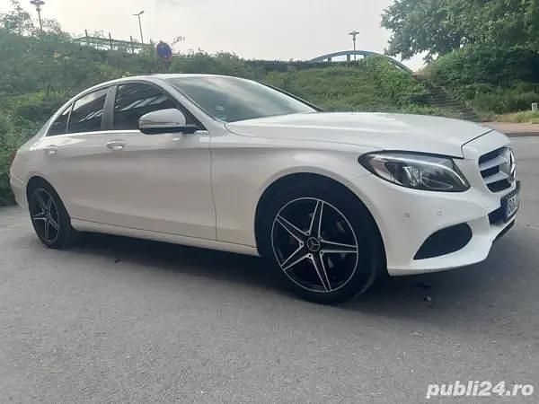 Utilizat 2014 Mercedes C220 Berlinǎ | 10.500 EUR (Preț bun) - Imagine 1/4