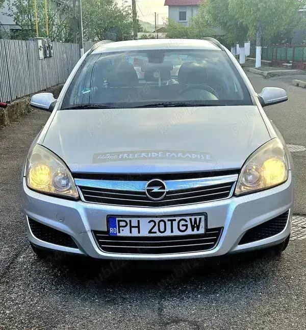 Utilizat 2008 Opel Astra Break | 1.900 EUR (Preț OK) - Imagine 1/4