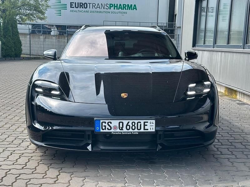 Utilizat 2021 Porsche Taycan Cross Turismo Berlinǎ | 95.355 EUR - Imagine 1/1