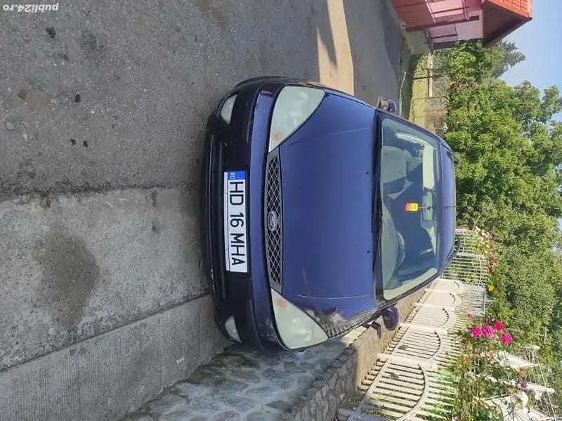 Albastru Utilizat 2002 Ford Focus Break | 950 EUR (Preț OK) - Imagine 1/3