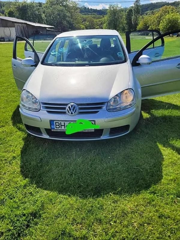 Utilizat 2008 VW Golf V Hatchback | 2.500 EUR (Preț bun) - Imagine 1/4