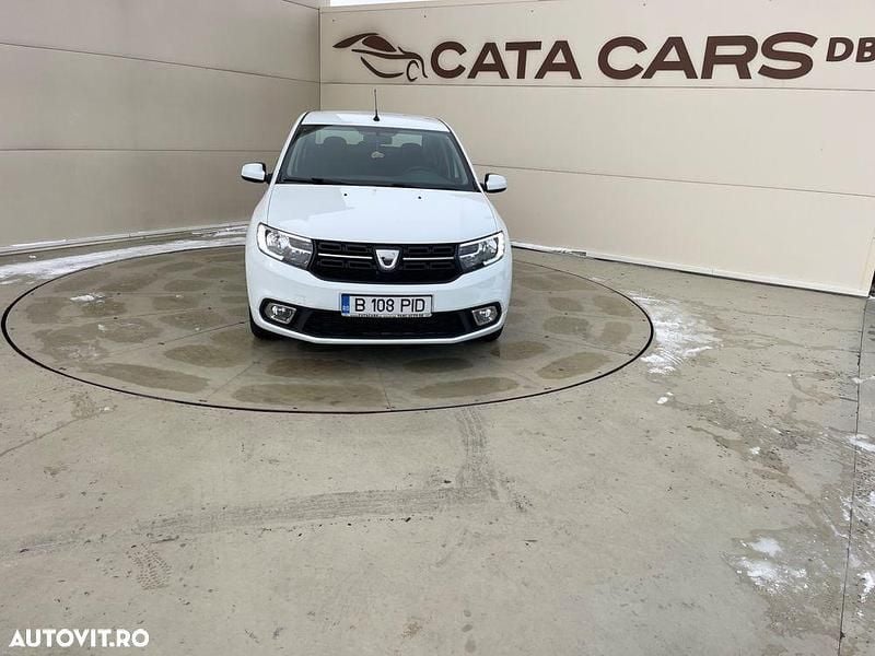 Culoarealb Second-hand 2020 Dacia Logan Berlinǎ | 7.986 EUR (Preț bun) - Imagine 1/4