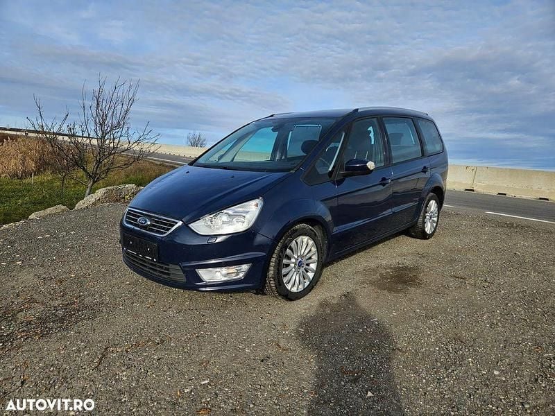Culoarealbastru Utilizat 2014 Ford Galaxy Trend Monovolum | 5.699 EUR (Preț bun) - Imagine 1/4