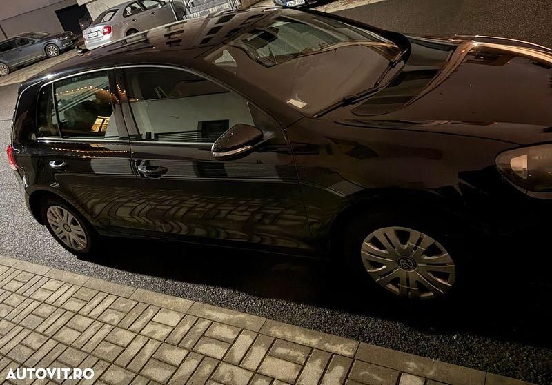 Second-hand VW Golf VI Match 105 CP (77 kW) 2010 Culoarenegru Hatchback