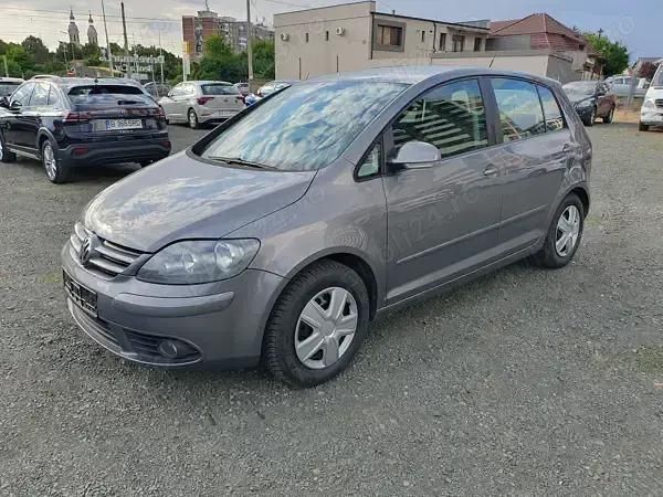 Utilizat 2008 VW Golf Plus Cross Monovolum | 3.690 EUR - Imagine 1/4