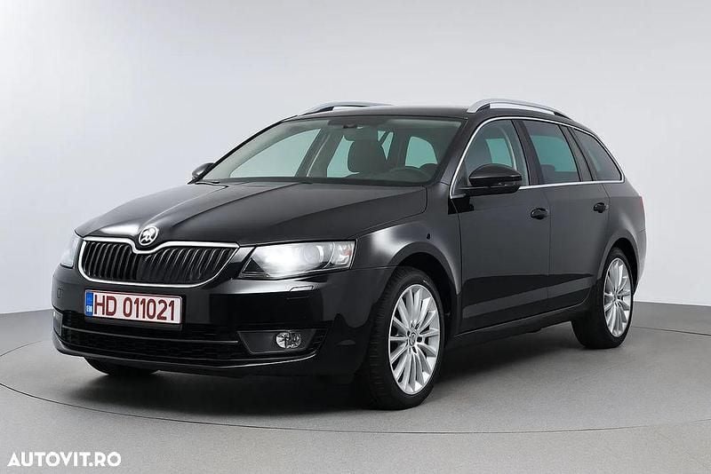 Negru Utilizat 2015 Skoda Octavia Style Break | 7.880 EUR (Preț OK) - Imagine 1/4