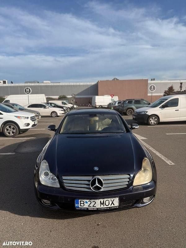 Culoarealbastru Utilizat 2007 Mercedes CLS350 Berlinǎ | 1.899 EUR - Imagine 1/4