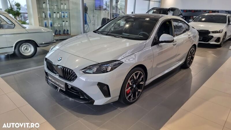 Gri Nouă 2025 BMW 220 Shadowline Berlinǎ | 48.346 EUR - Imagine 1/4