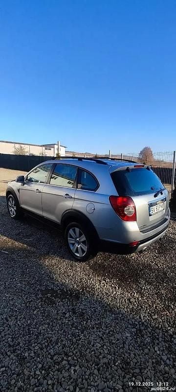 Utilizat 2007 Chevrolet Captiva SUV | 3.800 EUR (Preț OK) - Imagine 1/4