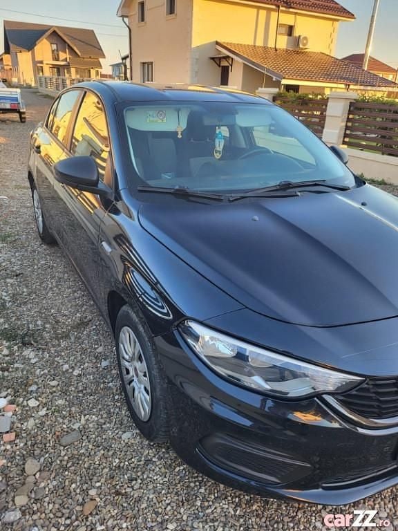 Negru Utilizat 2018 Fiat Tipo Berlinǎ | 6.700 EUR (Preț OK) - Imagine 1/4