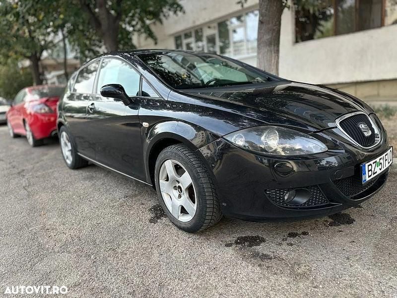 Culoarenegru Utilizat 2007 Seat Leon Stylance Hatchback | 2.100 EUR (Preț bun) - Imagine 1/4
