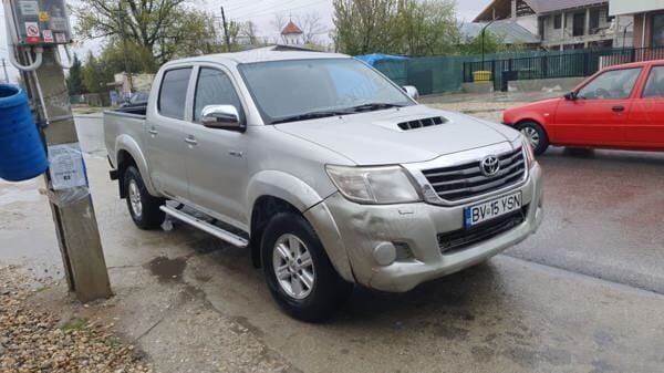 Utilizat 2012 Toyota HiLux Pickup | 11.500 EUR - Imagine 1/4