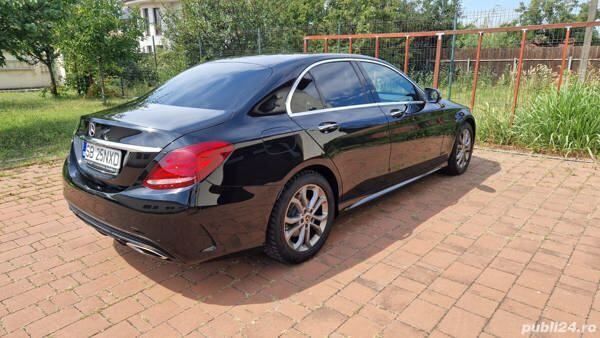 Second-hand Mercedes C200 183 CP (134 kW) 2018 Negru Berlinǎ