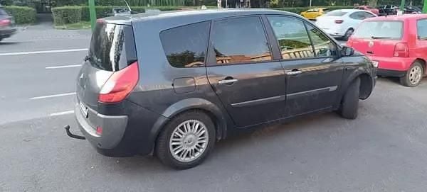 Second-hand Renault Scénic II 131 CP (96 kW) 2006 Monovolum