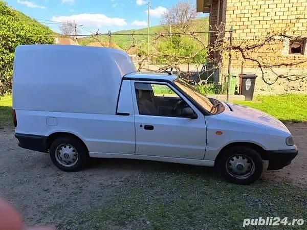 Utilizat 2001 Skoda Felicia Pickup | 1.500 EUR - Imagine 1/4