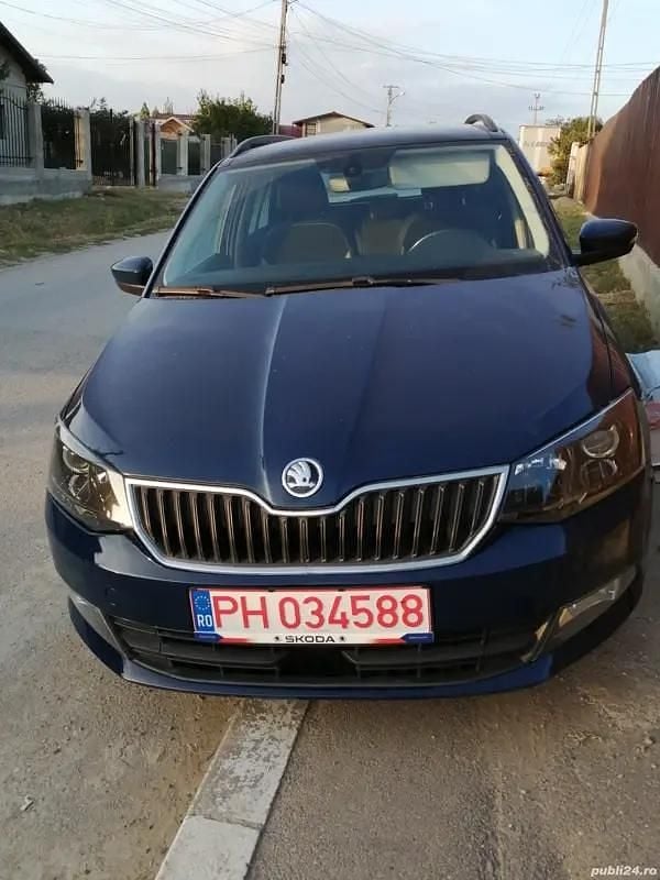 Albastru Second-hand 2016 Skoda Fabia Hatchback | 5.000 EUR (Preț bun) - Imagine 1/4