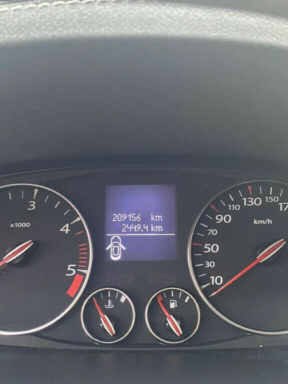 Second-hand Renault Laguna Coupé 150 CP (110 kW) 2011 Alb Coupe