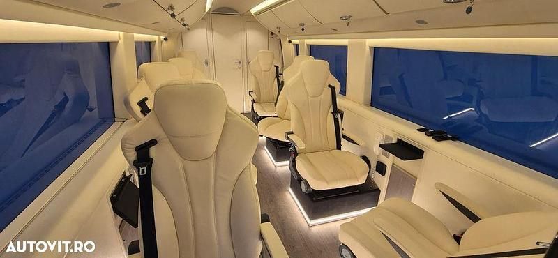 Negru Utilizat 2015 Mercedes Sprinter Van | 29.999 EUR - Imagine 1/4