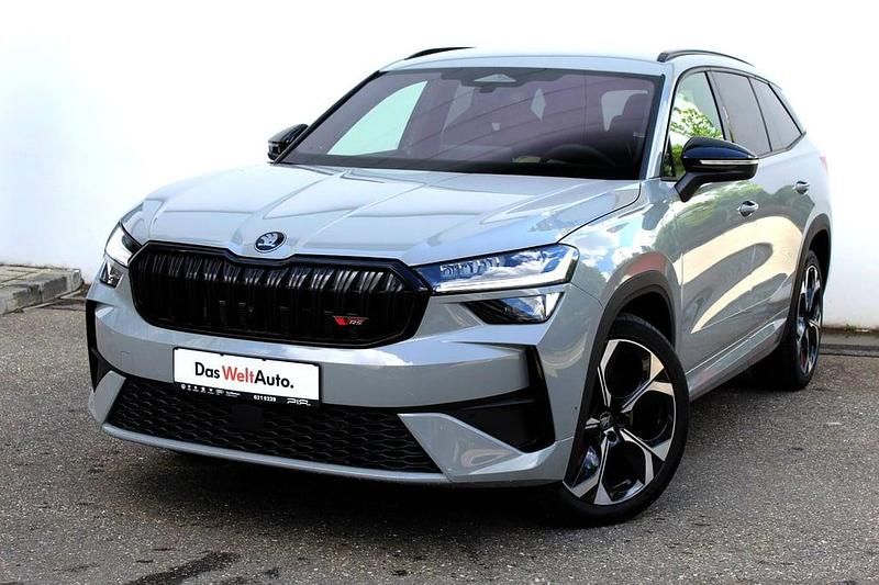 Gri mediu normal Utilizat 2025 Skoda Kodiaq RS SUV | 52.500 EUR - Imagine 1/4