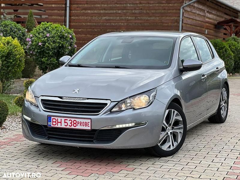Culoaregri Utilizat 2015 Peugeot 308 Access Hatchback | 4.745 EUR (Preț OK) - Imagine 1/4