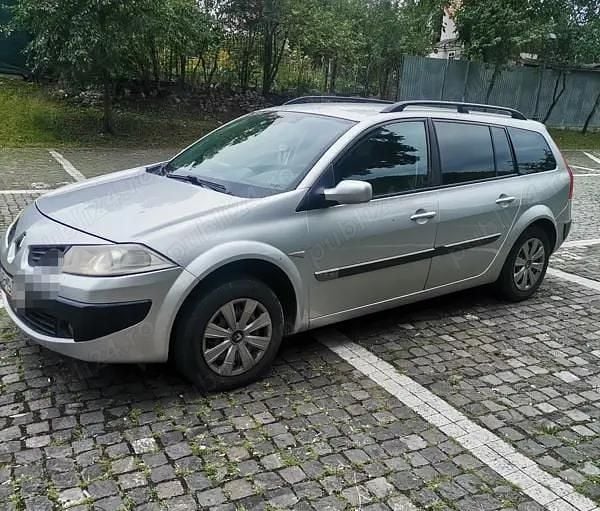 Argintiu Utilizat 2006 Renault Mégane II Break | 1.800 EUR (Preț OK) - Imagine 1/4