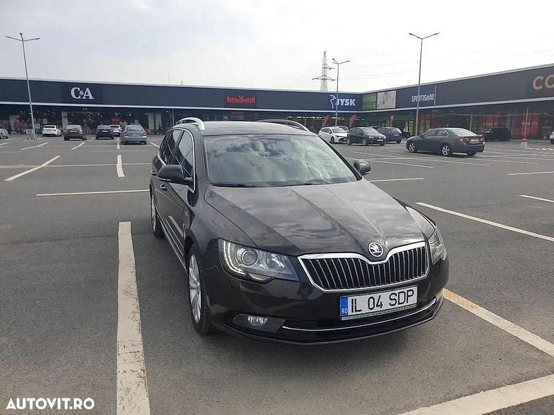 Culoaremaro Utilizat 2014 Skoda Superb LAURIN & KLEMENT Break | 6.750 EUR (Preț OK) - Imagine 1/4