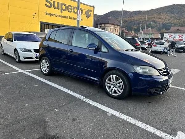 Utilizat 2008 VW Golf V Hatchback | 4.750 EUR (Scump) - Imagine 1/4