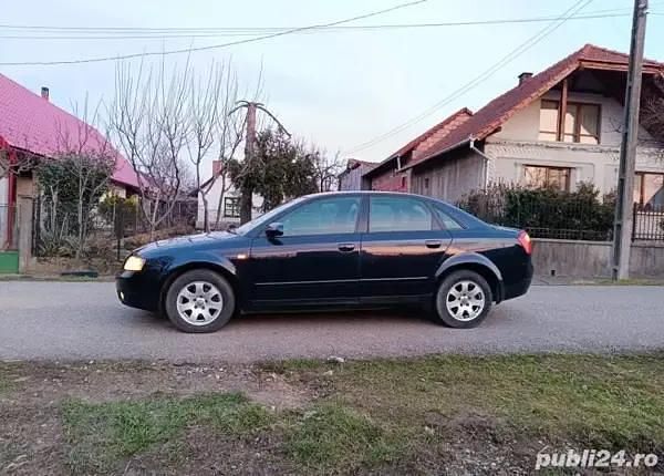 Albastru Utilizat 2002 Audi A4 Berlinǎ | 1.999 EUR (Puțin scump) - Imagine 1/4