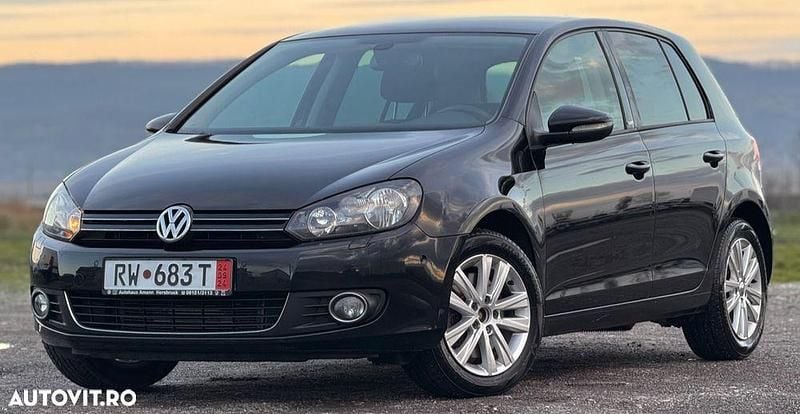 Culoarenegru Utilizat 2012 VW Golf VII Style Hatchback | 7.390 EUR (Preț OK) - Imagine 1/4