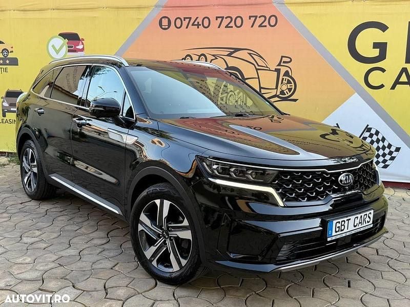 Culoarenegru Utilizat 2021 Kia Sorento Platinum SUV | 31.990 EUR (Super Preț) - Imagine 1/4