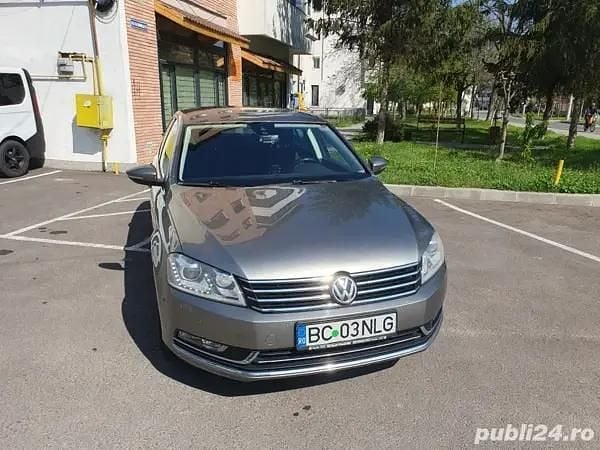 Maro Utilizat 2012 VW Passat Comfortline Berlinǎ | 7.500 EUR (Preț OK) - Imagine 1/4