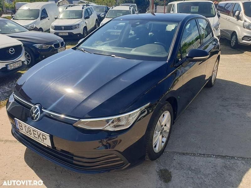 Culoarenegru Utilizat 2020 VW Golf VIII Life Hatchback | 16.498 EUR (Preț bun) - Imagine 1/4