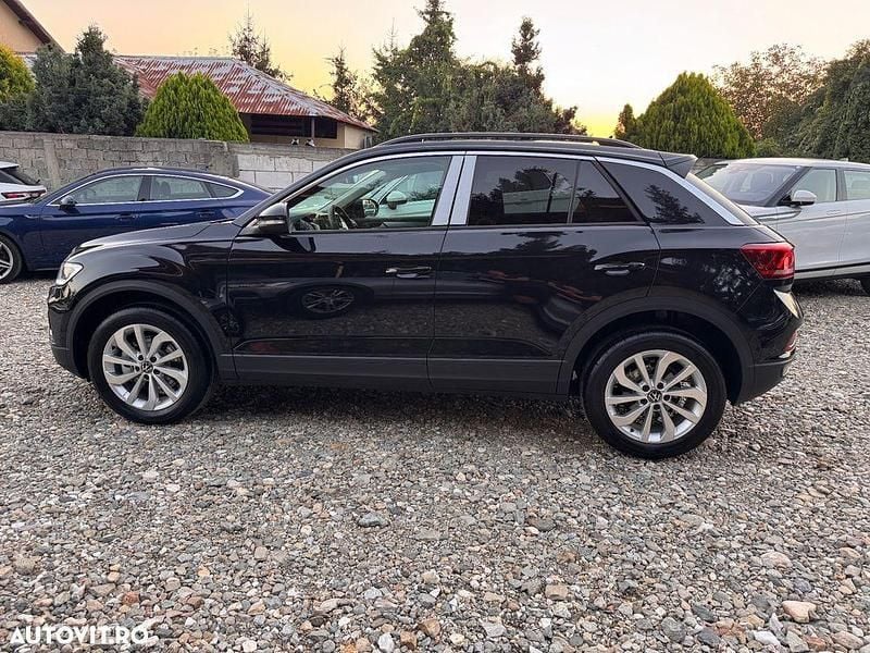 Nouă VW T-Roc Style 150 CP (110 kW) 2025 Culoarenegru SUV
