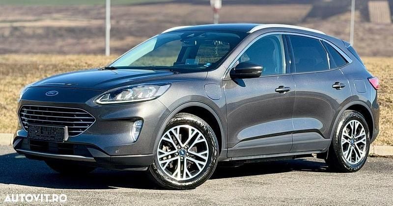 Second-hand Ford Kuga Titanium 225 CP (165 kW) 2021 Culoaregri SUV